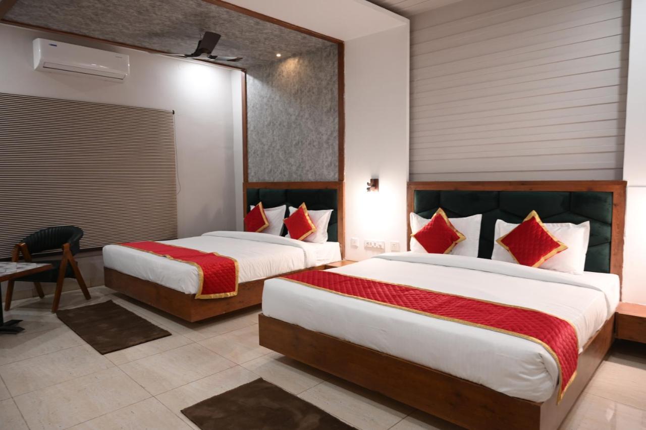 Hotel Singla Residency Kangra Exterior photo